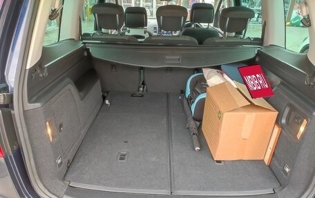 Volkswagen Sharan II, 2013 год, 1 199 999 рублей, 19 фотография