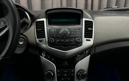 Chevrolet Cruze II, 2009 год, 609 888 рублей, 9 фотография