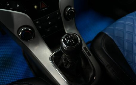 Chevrolet Cruze II, 2009 год, 609 888 рублей, 11 фотография