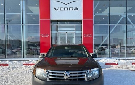 Renault Duster I рестайлинг, 2014 год, 890 000 рублей, 2 фотография