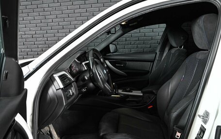 BMW 3 серия, 2018 год, 3 050 000 рублей, 8 фотография