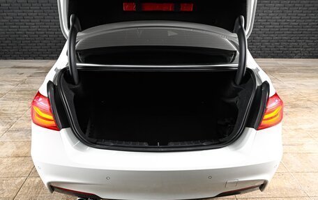 BMW 3 серия, 2018 год, 3 050 000 рублей, 7 фотография