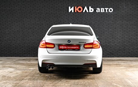 BMW 3 серия, 2018 год, 3 050 000 рублей, 4 фотография