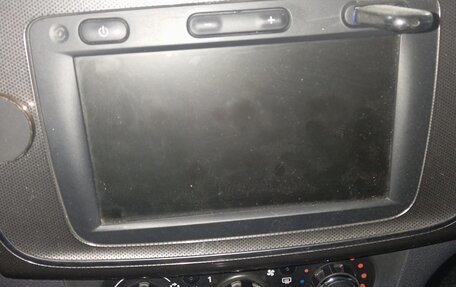 Renault Sandero II рестайлинг, 2019 год, 1 249 000 рублей, 10 фотография