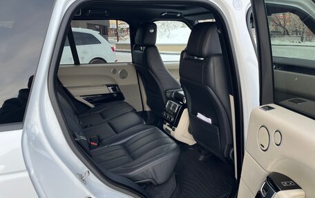 Land Rover Range Rover IV рестайлинг, 2014 год, 3 900 000 рублей, 14 фотография