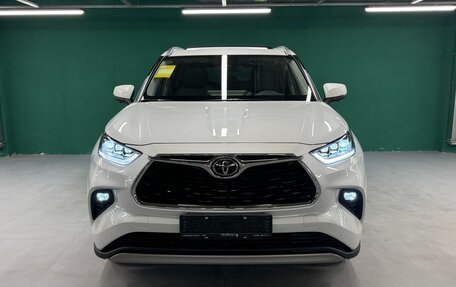 Toyota Highlander, 2025 год, 5 500 000 рублей, 3 фотография