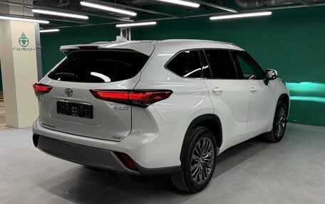 Toyota Highlander, 2025 год, 5 500 000 рублей, 9 фотография