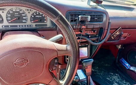 Nissan Datsun D21, 1994 год, 850 000 рублей, 15 фотография