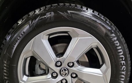 Toyota RAV4, 2021 год, 4 400 000 рублей, 8 фотография