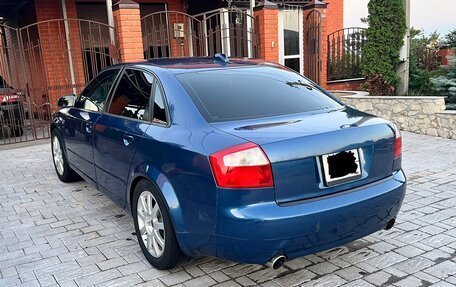 Audi A4, 2004 год, 650 000 рублей, 3 фотография