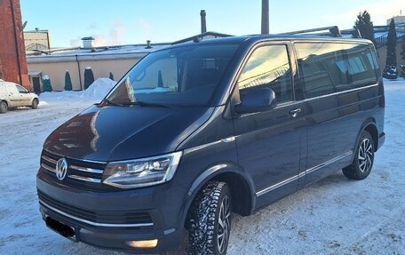 Volkswagen Caravelle T6 рестайлинг, 2018 год, 3 500 000 рублей, 13 фотография