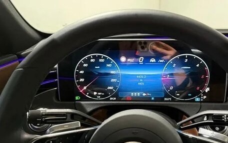 Mercedes-Benz E-Класс, 2025 год, 6 820 000 рублей, 15 фотография