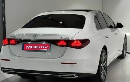 Mercedes-Benz E-Класс, 2025 год, 6 820 000 рублей, 5 фотография