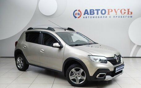 Renault Sandero II рестайлинг, 2019 год, 1 077 000 рублей, 1 фотография