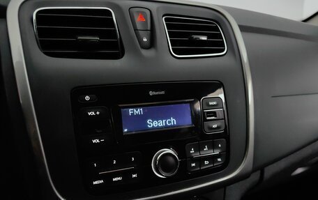 Renault Sandero II рестайлинг, 2019 год, 1 077 000 рублей, 14 фотография