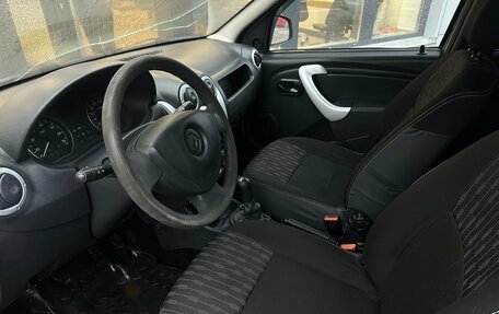 Renault Logan I, 2013 год, 370 000 рублей, 6 фотография