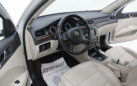 Skoda Superb III рестайлинг, 2014 год, 1 035 000 рублей, 5 фотография