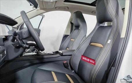 FAW Bestune T77, 2024 год, 1 864 000 рублей, 9 фотография