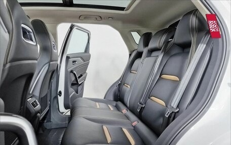 FAW Bestune T77, 2024 год, 1 864 000 рублей, 10 фотография