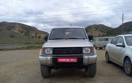 Mitsubishi Pajero III рестайлинг, 1994 год, 550 000 рублей, 1 фотография