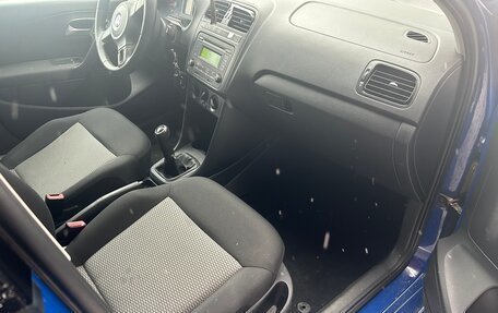 Volkswagen Polo VI (EU Market), 2011 год, 450 000 рублей, 9 фотография