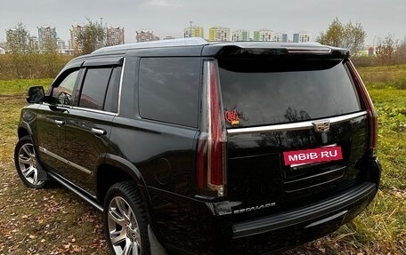 Cadillac Escalade IV, 2018 год, 4 400 000 рублей, 9 фотография