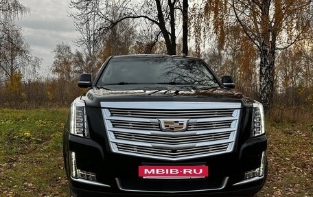 Cadillac Escalade IV, 2018 год, 4 400 000 рублей, 13 фотография