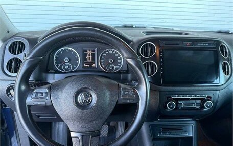 Volkswagen Tiguan I, 2013 год, 1 415 000 рублей, 13 фотография