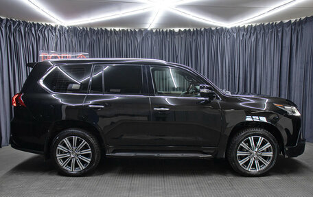 Lexus LX III, 2017 год, 9 998 000 рублей, 4 фотография