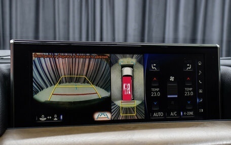 Lexus LX III, 2017 год, 9 998 000 рублей, 25 фотография