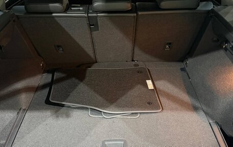 Volkswagen Tiguan II, 2021 год, 3 490 000 рублей, 10 фотография