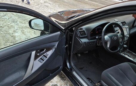 Toyota Camry, 2011 год, 1 300 000 рублей, 12 фотография