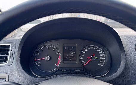 Volkswagen Polo VI (EU Market), 2015 год, 930 000 рублей, 10 фотография