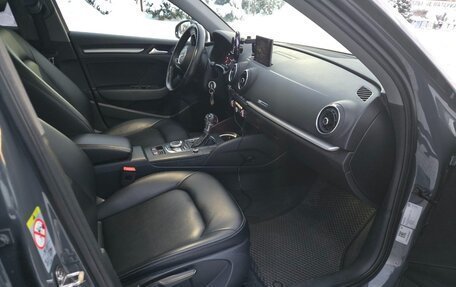 Audi A3, 2019 год, 1 900 000 рублей, 6 фотография