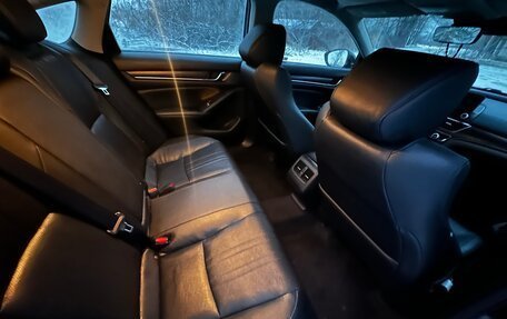 Honda Accord IX рестайлинг, 2019 год, 2 200 000 рублей, 12 фотография