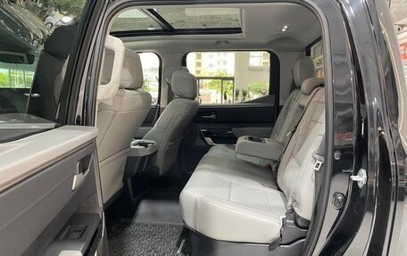 Toyota Tundra, 2023 год, 7 342 001 рублей, 15 фотография