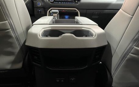 Toyota Tundra, 2023 год, 7 342 001 рублей, 23 фотография