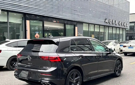 Volkswagen Golf VIII, 2023 год, 2 135 911 рублей, 6 фотография