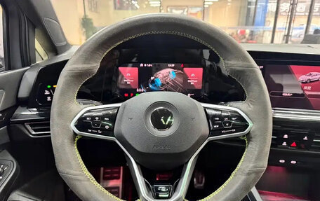 Volkswagen Golf VIII, 2023 год, 1 880 911 рублей, 14 фотография