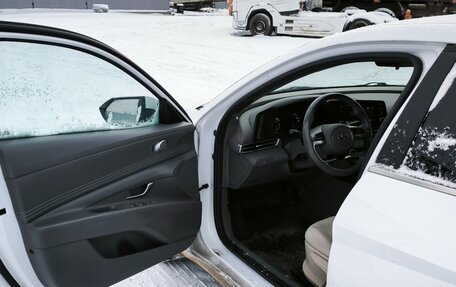 Hyundai Elantra, 2022 год, 2 338 493 рублей, 7 фотография