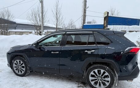 Toyota RAV4, 2020 год, 3 120 000 рублей, 7 фотография