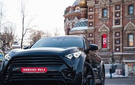 Infiniti FX II, 2012 год, 2 200 000 рублей, 2 фотография