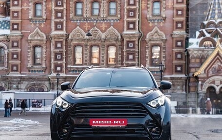 Infiniti FX II, 2012 год, 2 200 000 рублей, 30 фотография