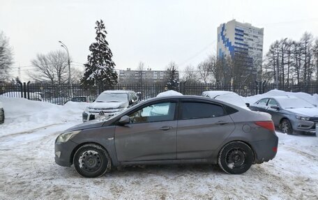 Hyundai Solaris II рестайлинг, 2016 год, 550 000 рублей, 2 фотография