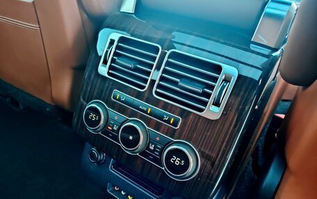 Land Rover Range Rover IV рестайлинг, 2013 год, 3 195 000 рублей, 16 фотография