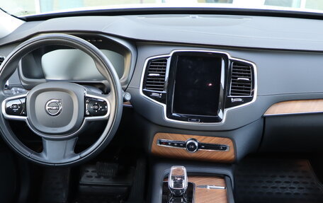 Volvo XC90 II рестайлинг, 2021 год, 5 900 000 рублей, 12 фотография