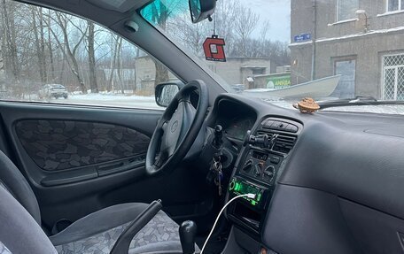 Toyota Avensis III рестайлинг, 1998 год, 220 000 рублей, 6 фотография