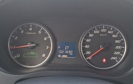 Mitsubishi Outlander III рестайлинг 3, 2022 год, 2 620 000 рублей, 5 фотография