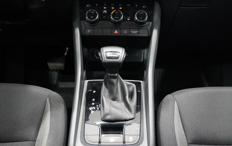 Skoda Karoq I, 2020 год, 2 385 000 рублей, 19 фотография