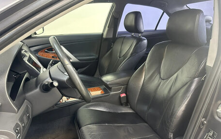 Toyota Camry, 2008 год, 1 300 000 рублей, 18 фотография